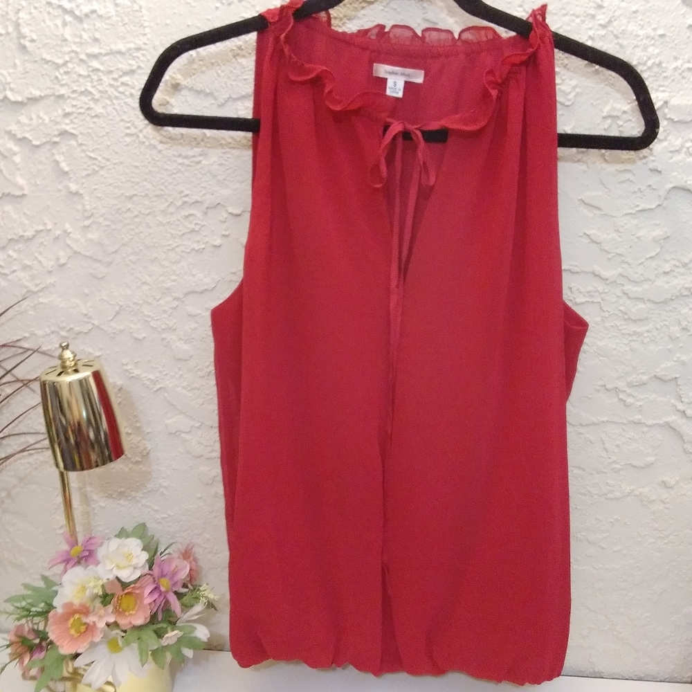 Sophie Max Sleeveless Blouse Sz. Small